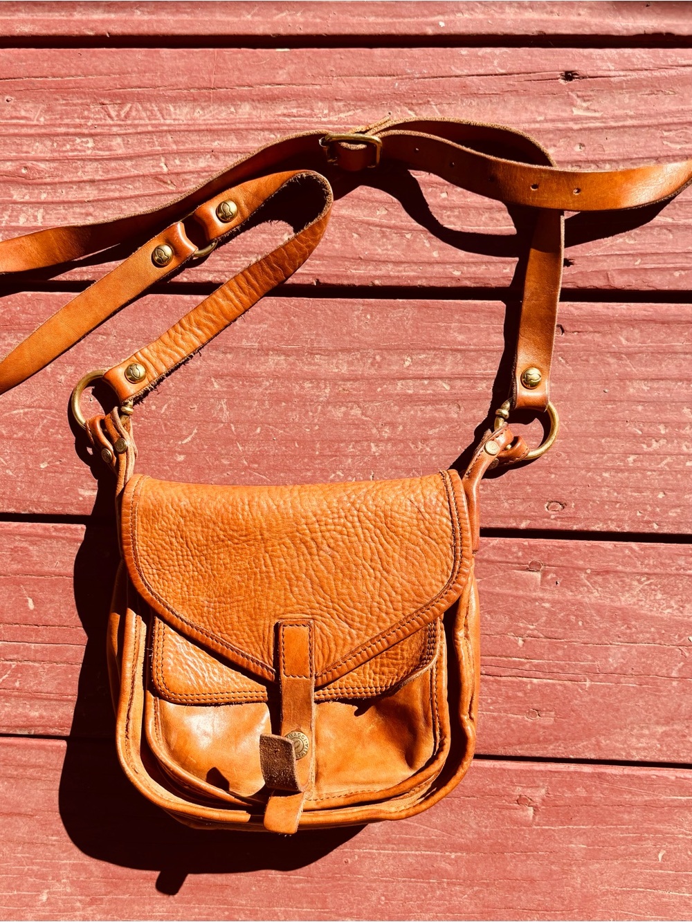 Campomaggi Tan Leather Shoulder Bag with Brass Hardware
